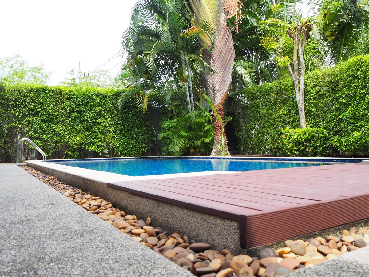 Peykaa Villas Phuket Esterno foto